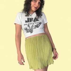 Y2K chartreuse pleated mini skirt | lime green elastic waist skirt